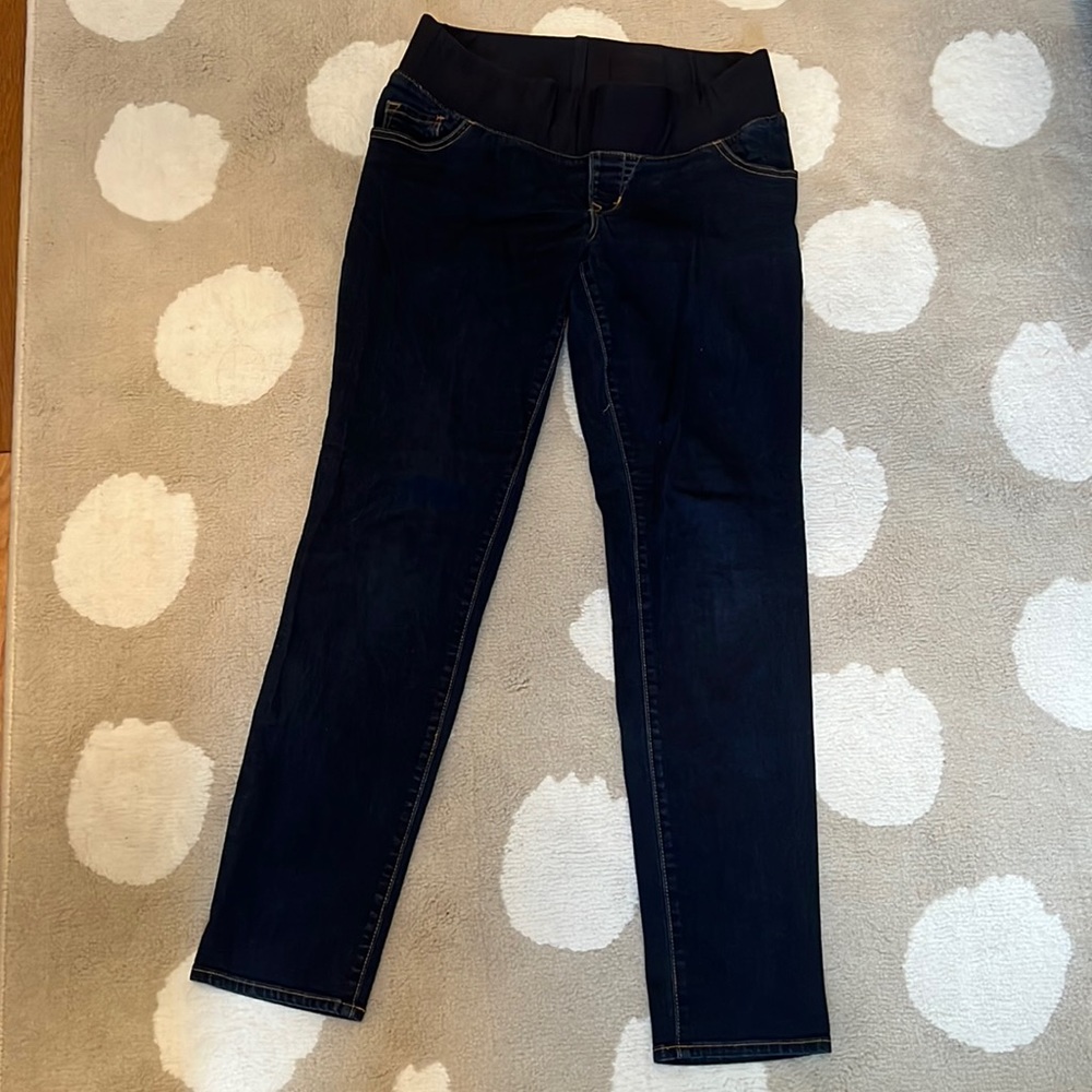 Old Navy skinny maternity jeans
